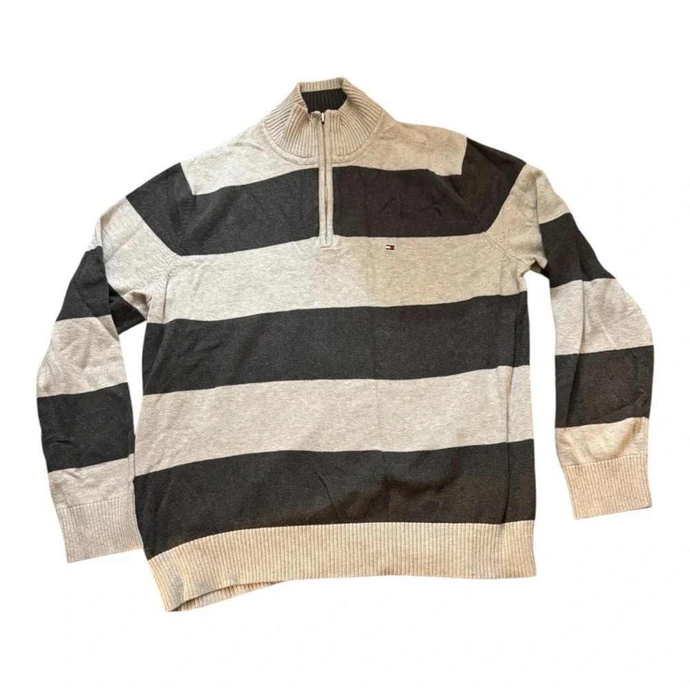 Early 00s Tommy Hilfiger Half Zip